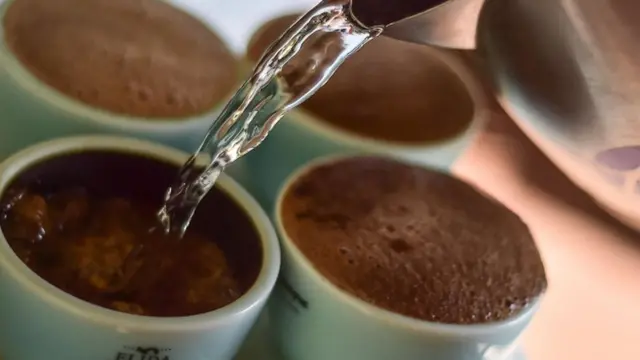 حواس‌تان باشد چقدر کافئین مصرف می‌کنید