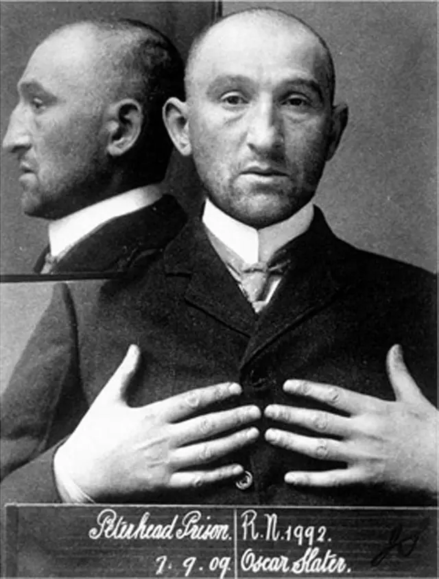 Oscar Slater en la foto de la prisión.