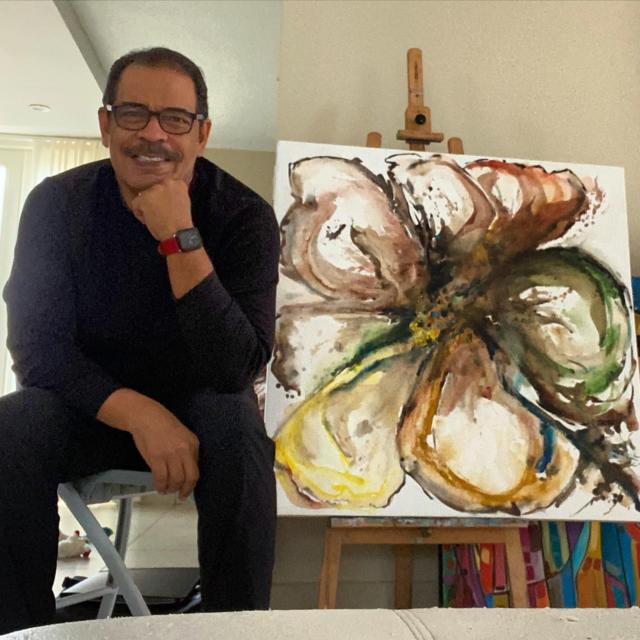 José Vega Santana, artista infantil de Puerto Rico que afirmó sufrir los efectos del covid de larga duración.
