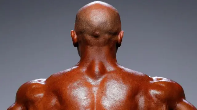 لاعب كمال أجسام