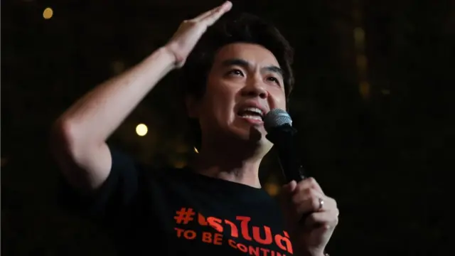 ปิยบุตร แสงกนกกุล