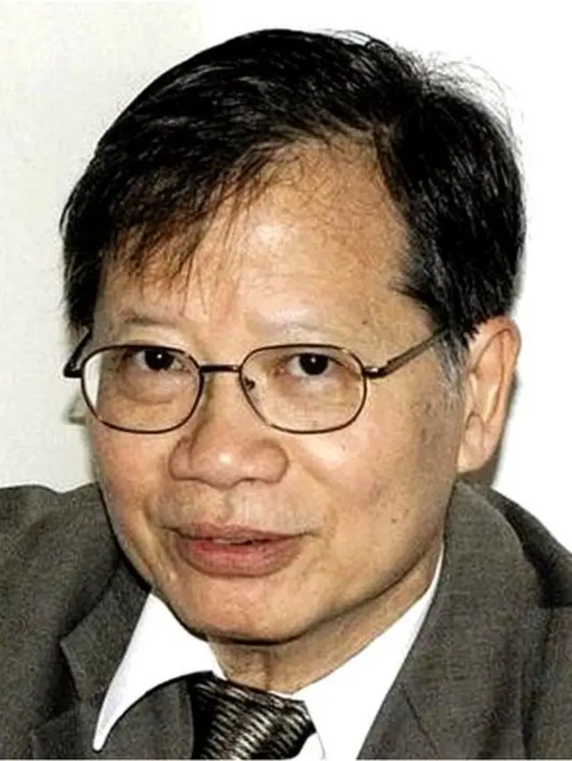 TS. Vũ Quang Việt