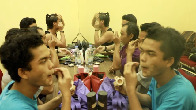 rianto, lengger lanang, kucumbu tubuh indahku, garin nugroho, banyumas, penari