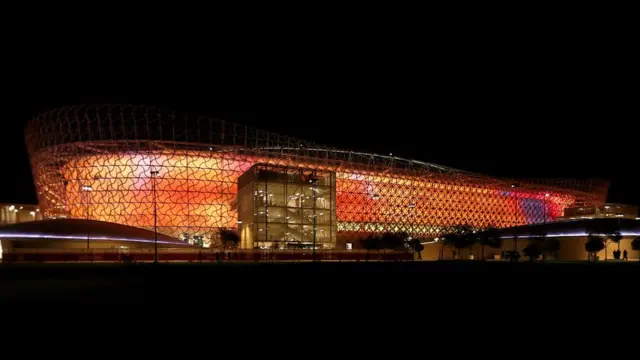 ورزشگاه احمد بن علی