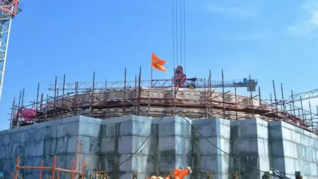 मंदिराचं काम भव्य स्तरावर चालू आहे