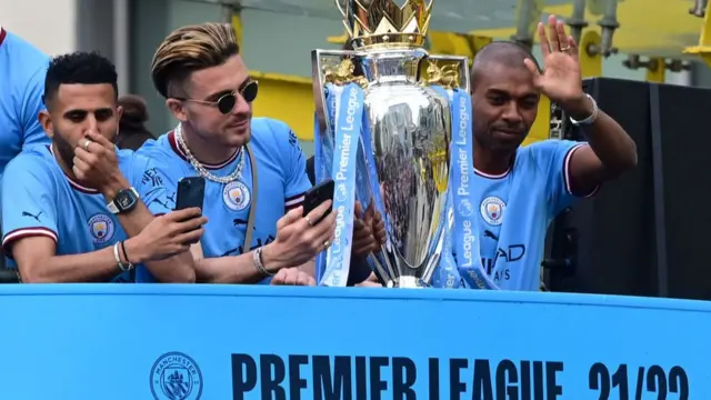 احتفال مانشستر سيتي بالدوري