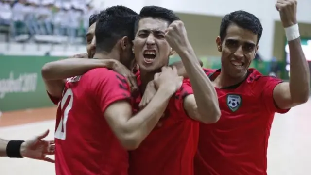 فیروز مشعوف