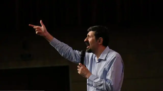 شارمین میمندی‌نژاد