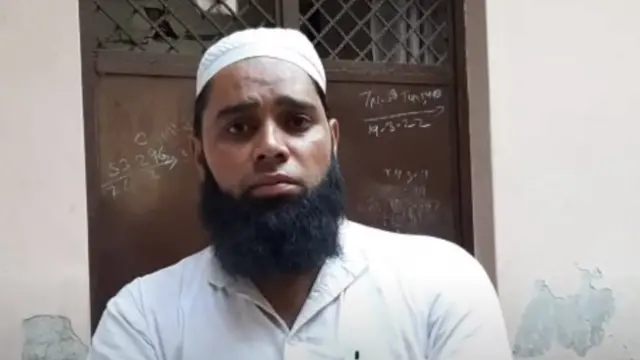 सैफ़ के भाई जावेद