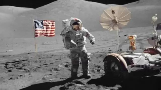 Ким мен Шига порно Күйеуін алдаған әйелдер бейнеленген порно