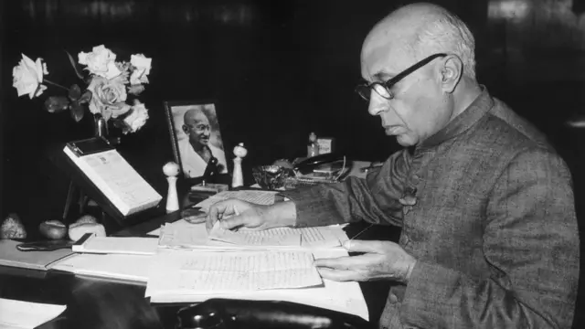 జవహర్‌లాల్ నెహ్రూ