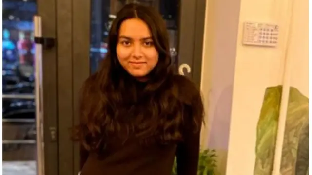 खारकीएव नेशनल मेडिकल यूनिवर्सिटी में पढ़ने वाली उपासना पांडे