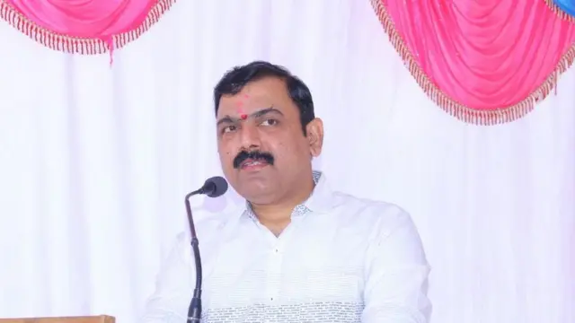 मकरंद अनासपुरे