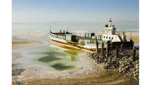 Salt Lake Urmi, Iran