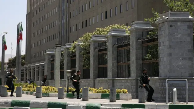 مبنى مجلس الشورى الإيراني