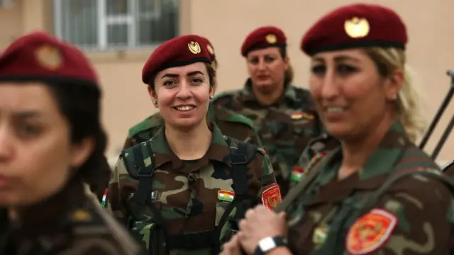 ફીમેલ ફાઇટર્સ