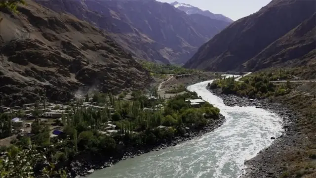 Афғон-тожик чегараси