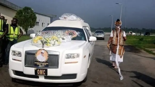 "O B Lulu Briggs burial"