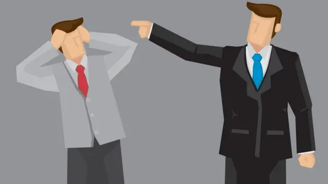 Məmurların kobudluğu