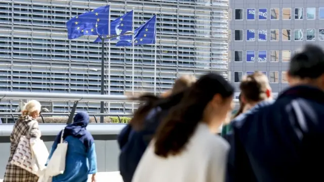 Люди у Брюсселі