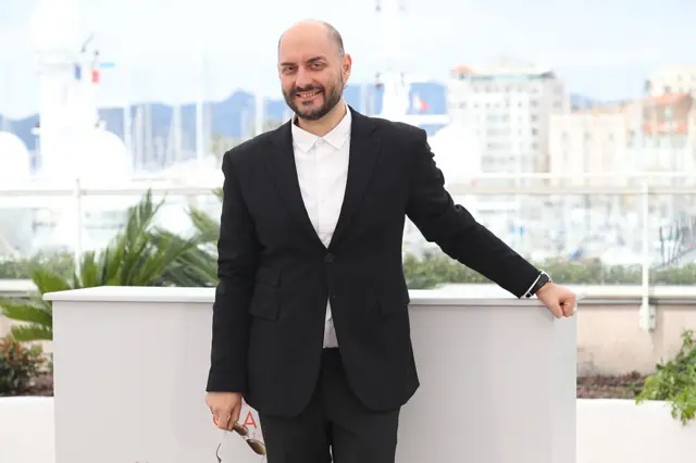 На показ фильма "Лето" на Каннском фестивале 2018 Кирилл Серебренников приехать не мог - он был под домашним арестом. Но двумя годами ранее на набережной Круазетт он представлял свой фильм "Ученик"