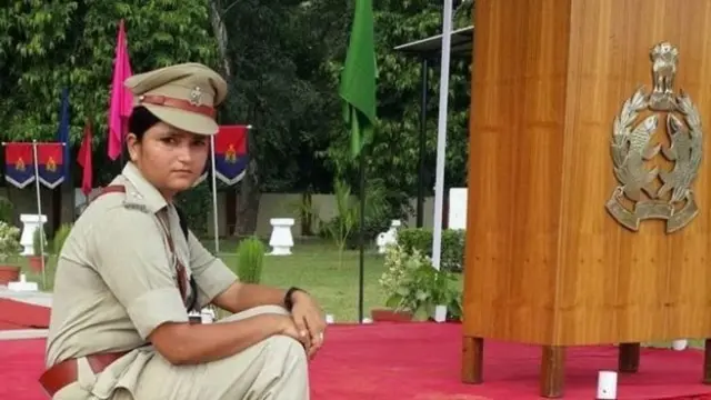 இளம் காவல்துறை அதிகாரி ஸ்ரேஷ்டா சிங்