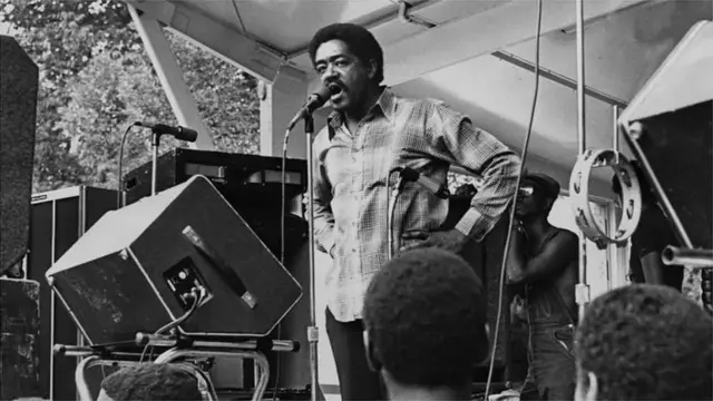 అమెరికాలో నల్లజాతీయులు సాగించిన బ్లాక్ పాంథర్ ఉద్యమం దళిత్ పాంథర్‌కు ప్రేరణగా చెబుతారు