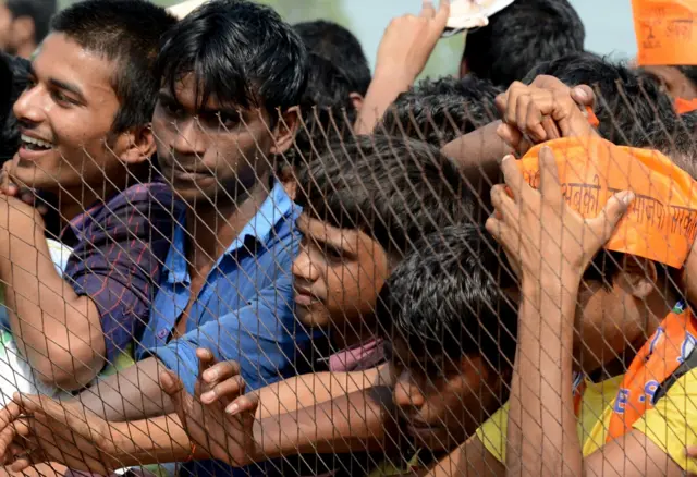 राजनीतिक दल, चंदा, नोटबंदी, आयकर कानून, छूट