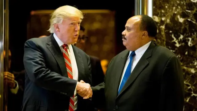 Donald Trump y Martin Luther King III, hijo de Luther King.