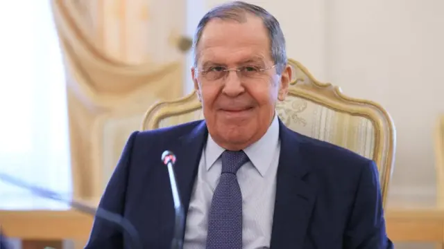 लावरोफ़