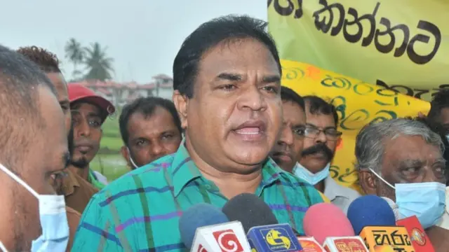 முன்னாள் அமைச்சர் பி.ஹரிசன்