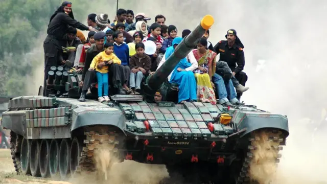 टैंक (सांकेतिक तस्वीर)