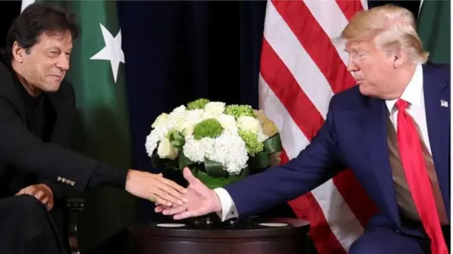 पाकिस्तान के प्रधानमंत्री इमरान ख़ान और ट्रंप