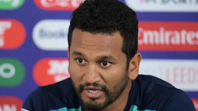 శ్రీలంక కెప్టెన్ కరుణరత్నే