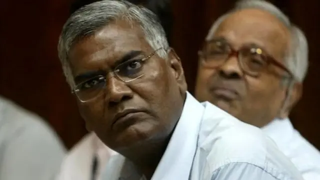 સાંસદ ડી. રાજાની તસવીર