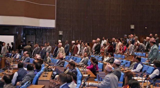 नेकपा एमालेले गत साता अवरोध गरेपछि प्रतिनिधिसभाको बैठक स्थगित हुँदै आएको छ 