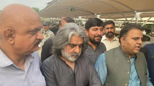 عمران خان
