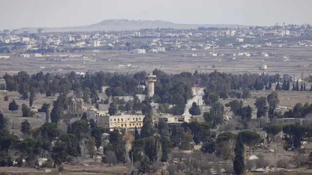 View of Syrian landscape from di top of di Israeli-occupied Golan Heights.  