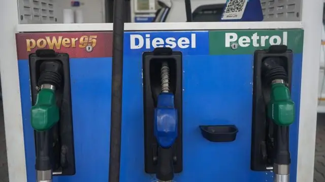 युद्ध शुरू होने के बाद से तेल की कीमतों में भारी उछाल आया है