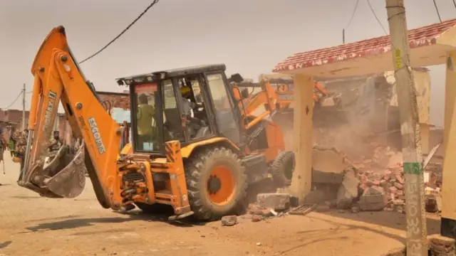 யோகி ஆதித்யநாத், நரேந்திர மோதி, உத்திர பிரதேசம், பாஜக