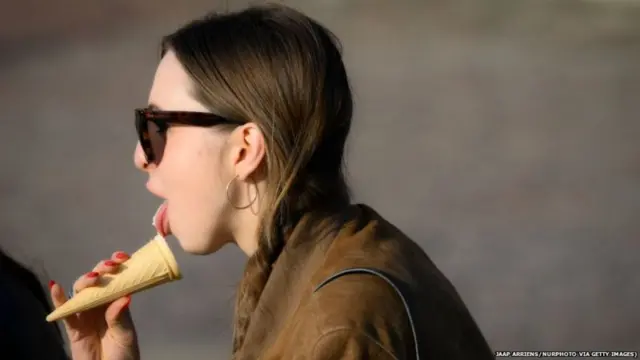 చక్కెర పదార్ధాలు