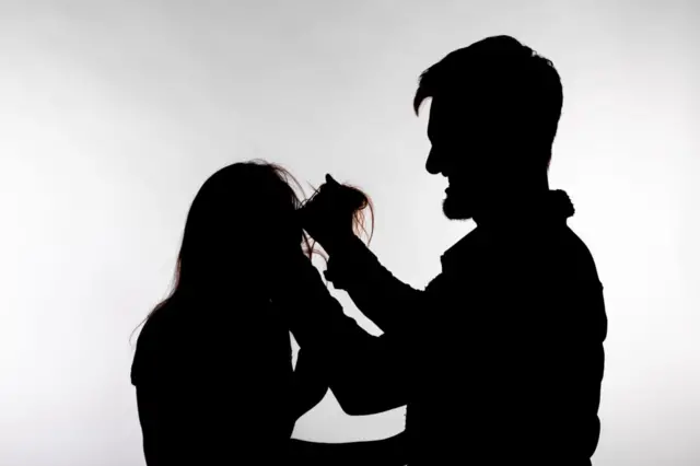 પ્રતીકાત્મક તસવીર