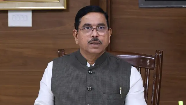 రాహుల్ గాంధీ, కాంగ్రెస్ పార్టీ, ఎన్నికల సంఘం, ఓటర్ల జాబితాలో అక్రమాలు, మహారాష్ట్ర, హరియాణా, కర్ణాటక ఎన్నికలు