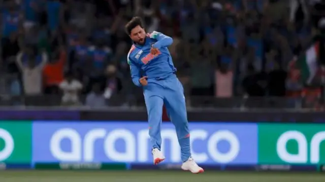 కుల్దీప్ యాదవ్ 