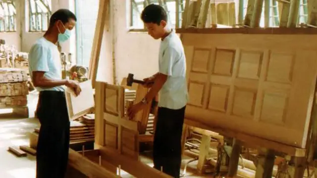 ပြည်ပကို သစ်အလုံးလိုက် တင်ပို့မှု ရပ်ဆိုင်းပြီး သစ်အချောထည် တင်ပို့မှုကိုသာ ခွင့်ပြုခဲ့