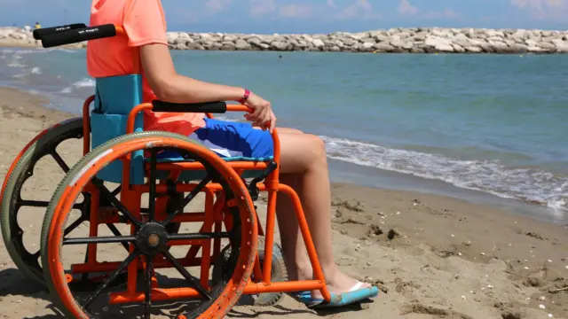 ALS: ஆளைக் கொள்ளும் இந்த நோய் வர என்ன காரணம்? பிரபலங்கள் பாதிக்கப்படுவது எதனால்?