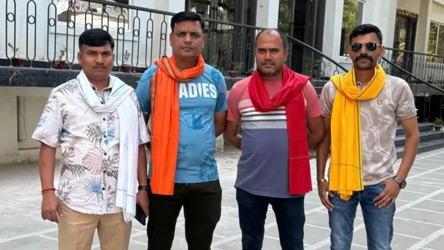 બીબીસી ગુજરાતી વલસાડ પોલીસ લૂંટ વારાસણી સાધુ ક્રાઈમ ગુજરાત સાધુ