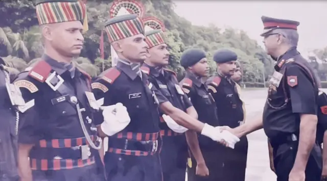 सुनील कुमार के घर में लगी एक तस्वीर