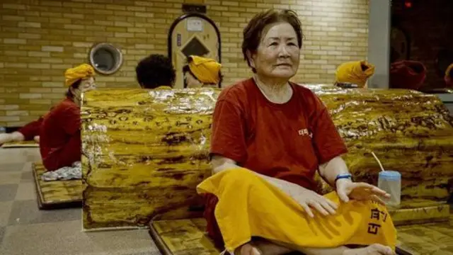 Hong In-su anahofia Korea Kusini kupata silaha za nyuklia lakini anadhani nchi hiyo inazihitaji