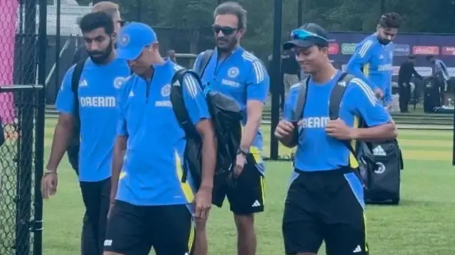 டி20 உலகக் கோப்பை: அமெரிக்காவில் இருக்கும் இந்திய அணி என்ன செய்கிறது?